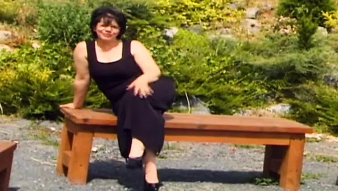 Vintage Porno: Tüylü Retro Sahnede Büyük Göğüsler Ve Boşalma