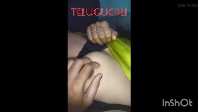 Hint Amatör, Salatalık Ve Tüylü Amcığıyla Mastürbasyon Yapıyor