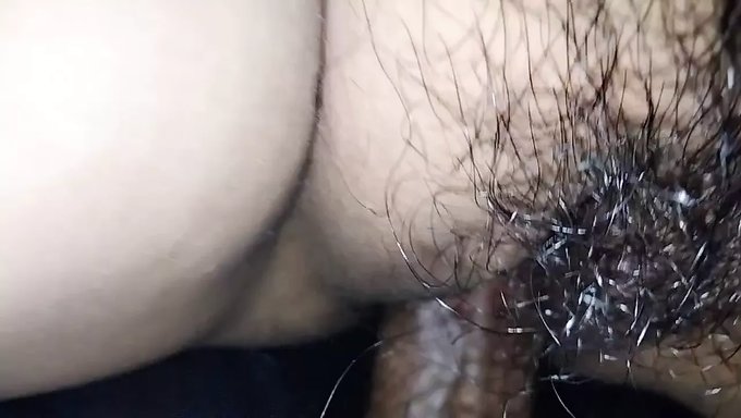 Asyalı Karısının Sıvılı Orgisi