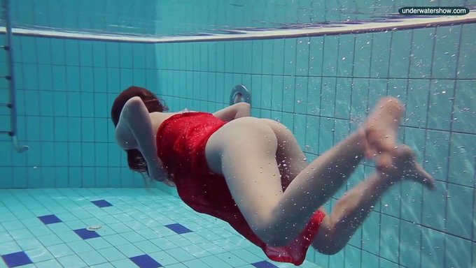 Rus 18 Yaşındaki Kızın Açık Havada Soft Seansı
