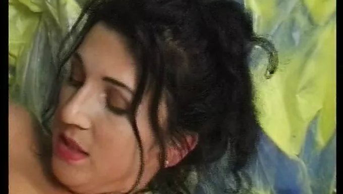 Alman Güzeli Amını Yalatıp Siktiriyor