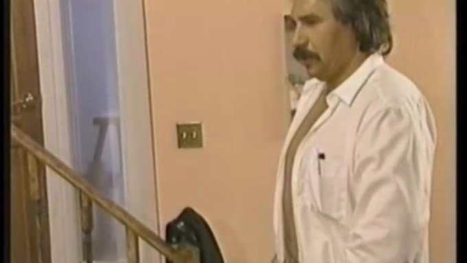 Frank James: Bir Retro Gay Deneyimi