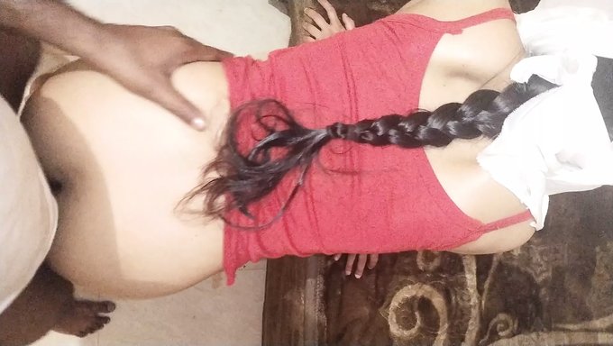 Genç (18+) Yurtta Sikişiyor