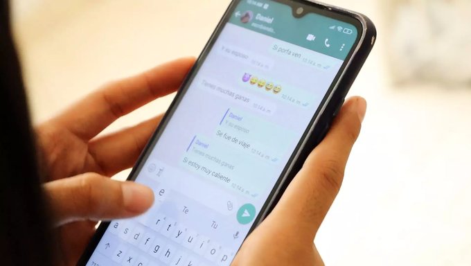 Üvey Kardeşimin Üvey Oğlu, Üvey Kız Kardeşimi Tatmin Etmeyi Reddediyor Ve Beni Onu Tatmin Etmek Için Çağırıyor - Ispanyol Porno