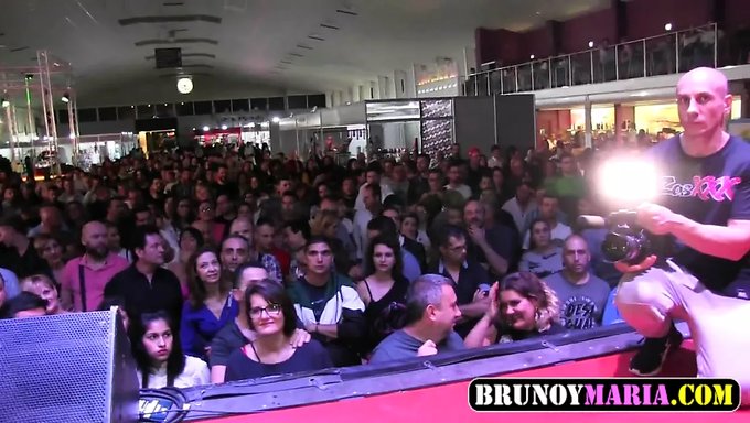 Bruno Y Maria, Sıcak Ispanyol Castında Başrolde