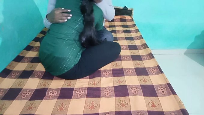 18+ Hintli Kız Arkadaşının Mastürbasyonu Ve Hd Videoda Boşalma