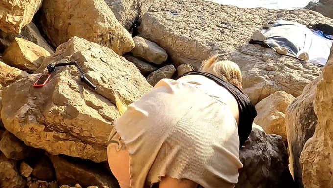 Plajda Büyük Yaraklı Bir Gençle Seks: Tam Hd Video