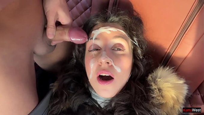 Katty West, Koca Fışkıran Spermleri Yutmakta Çok Iyi.