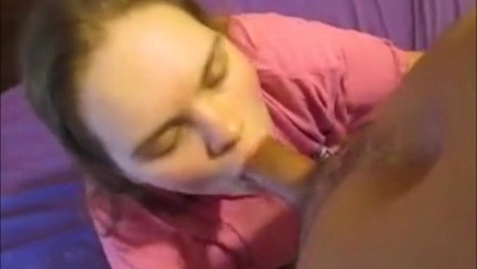 Sissy Karısı Lexi Amını Yalatıyor Ve Spermlerle Kaplanıyor
