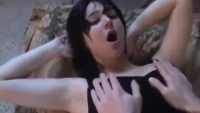Chloe Camilla'Nın Yarrağı Hala Hesaba Katılması Gereken Bir Güç!
