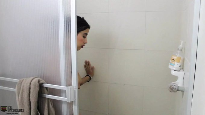 Pov: Üvey Kız Kardeşim Bu Ispanyol Porno Videosunda Benim Boşalmama Karşılık Olarak Bana Bir Oral Seks Veriyor