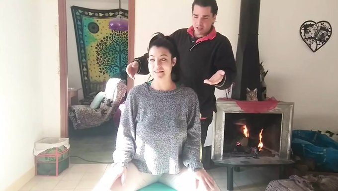Üvey Erkek Kardeş, Baştan Çıkarılan Üvey Kız Kardeşinin Yarağını Ve Ağzını Arzuluyor.