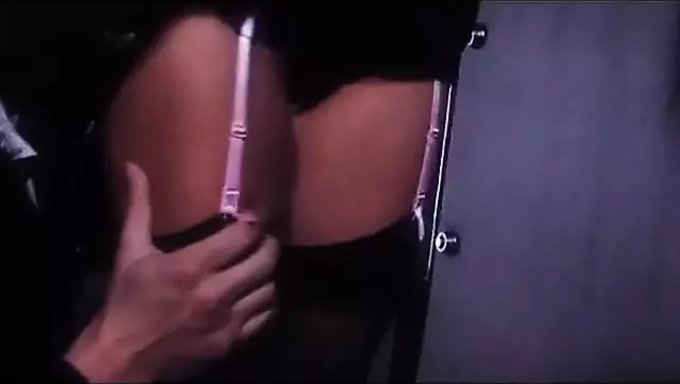 Italyan Bomba Roberta Gemma'Nın Unutulmaz Klasik Porno Sahneleri
