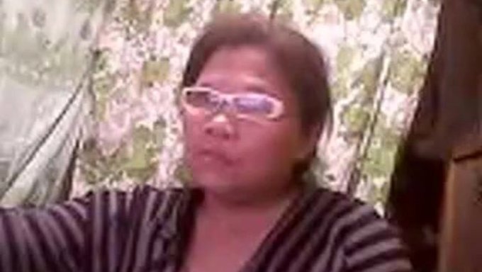 Webcam Şovu: Olgun Elizabeth 57 Yaşında Kamerada Flaşlar