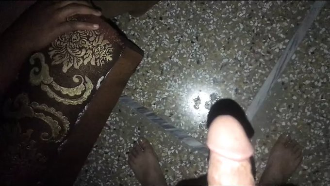 Sıcak Pakistanlı Okul Kızı Creampie Sürprizi Alıyor