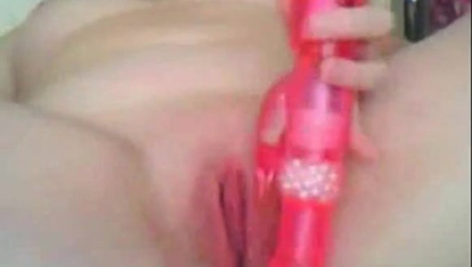 Ingiliz Güzellikleri: En Ateşli Amatör Web Kamerası Performansçıları