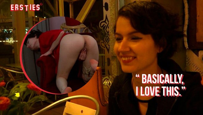 Vicky Love'In Bağlama Ve Solo Zevke Olan Erotik Yolculuğu