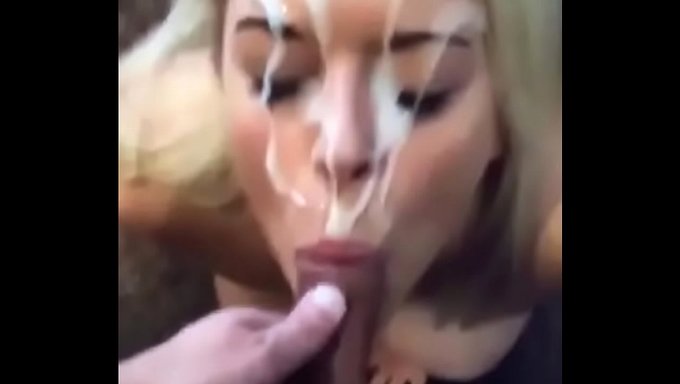Oral Seksten Sonra Yüzüne Boşalma