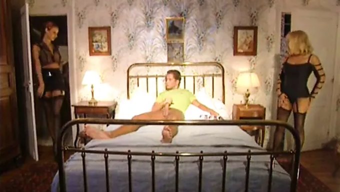 Kadınlar Için Otel Odası Fetiş Pornosu