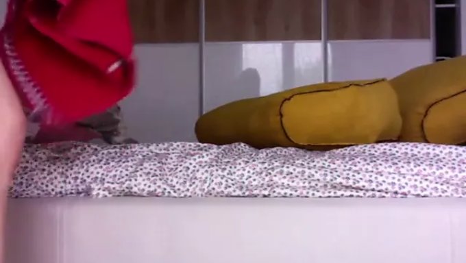 Bella Alice'In Kamerada Titreşimli Oyuncakla Sıcak Solo Gösterisi