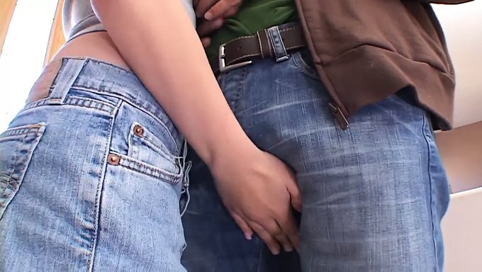 Şanslı Adam Için Sakso Ve Anal