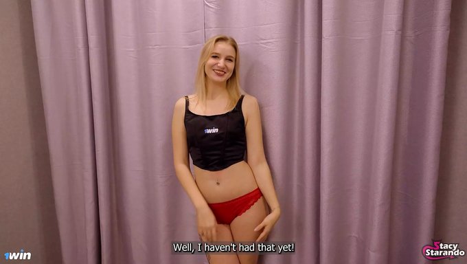 Sert Ve Sıkı - Amatör Üvey Kız Kardeş Sert Anal Ve Yüz Cumshot Alıyor