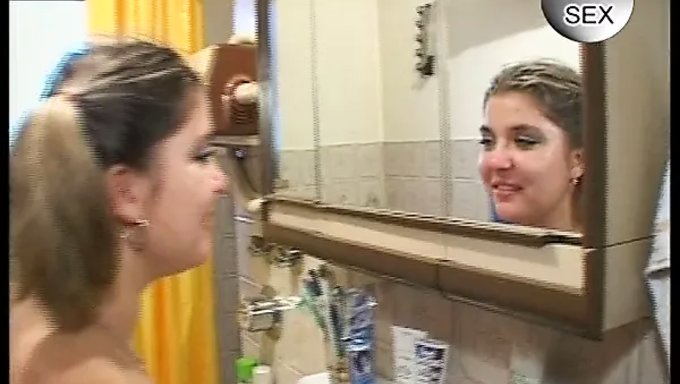Amatör Alman Genç, Yaşlı Erkekler Tarafından Boğazı Geriliyor - Vintage