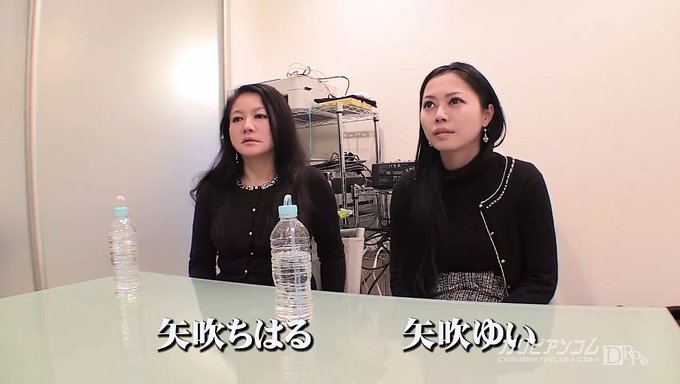 Japon Porno Filminde Bir Anne Ve Üvey Kızı Arasında Samimi Bir Karşılaşma