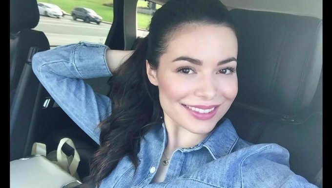 Esmer Bebek Miranda Cosgrove'Un Instagram Resimleri Mastürbasyona Yol Açıyor