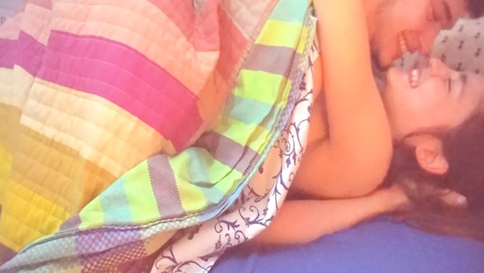 Büyük Popolu 18+ Genç Sert Sikişiyor