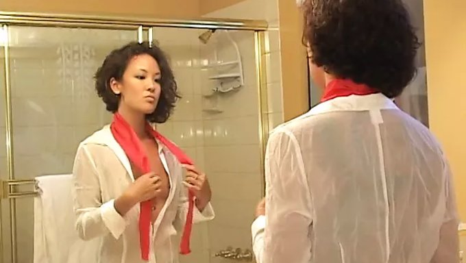 18+ Genç Kız Bu 69 Videosunda Amını Ve Ağzını Yalatıyor