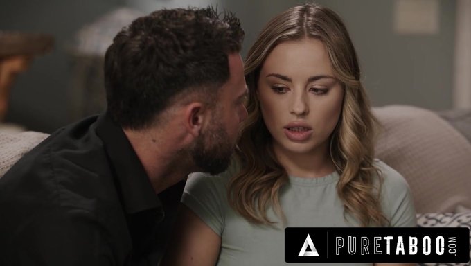 Anna Claire Clouds, Koca Götü Olan Ateşli Bir Kadın Ve Seth Gamble'A Böbrek Bağışı Için Müteşekkir.