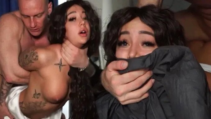 Lera Murr'Un Meşgul Annesi Teslimiyete Hazır Değil