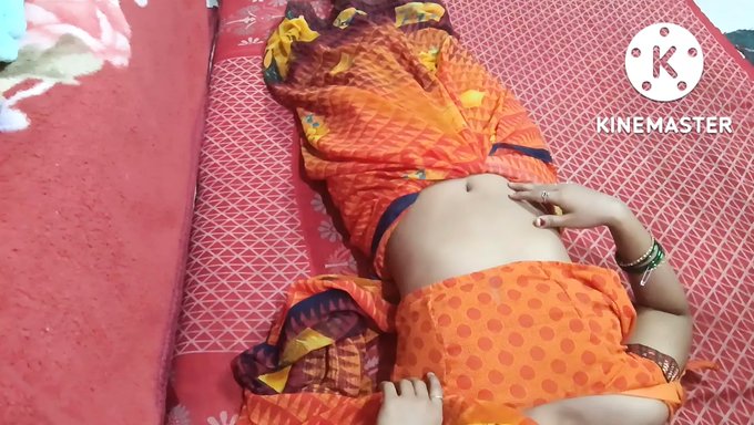 Sıcak Sari Giyen Hintli Genç (18+) Creampie Alıyor
