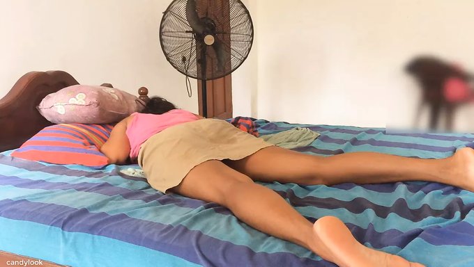 Aldatan Bir Sri Lankalı Ile Gerçek Anal Seks