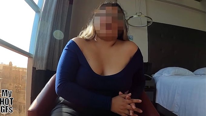 Büyük Doğal Memeli Amatör, Blowjob Yapıyor Ve Kondomsuz Seks Yapıyor.
