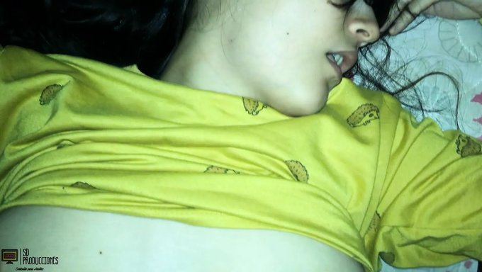 Hd'De Üvey Kız Kardeşimle Pov Seks - Bir Cuckold Ile Üçlü