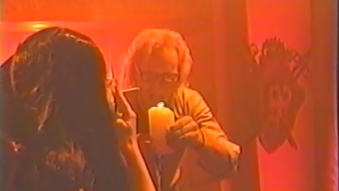Klasik Hikaye: Etli Çıtırda 1989