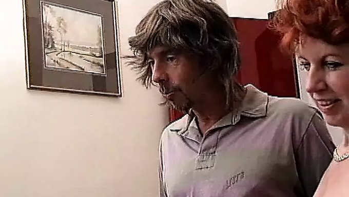 Italyan Grup Seks, Azgın Yaşlı Çiftler Ve Onu Seven Iki Genç Adamla
