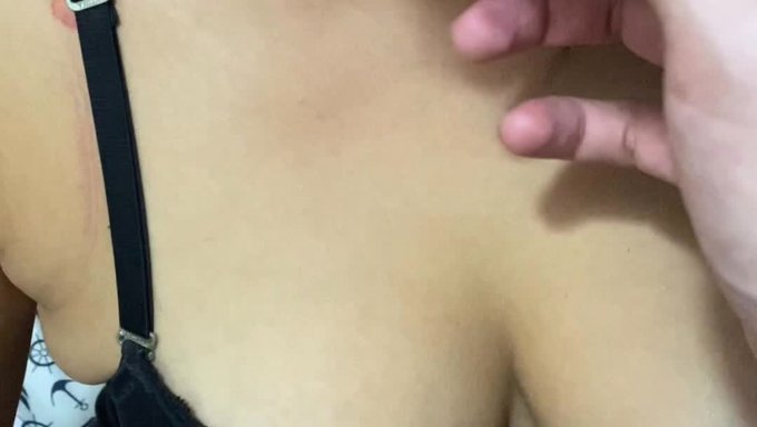 Mısır'Daki Müslüman Türbanlı Kızlar En Iyi Başını Ve Seksini Veriyorlar