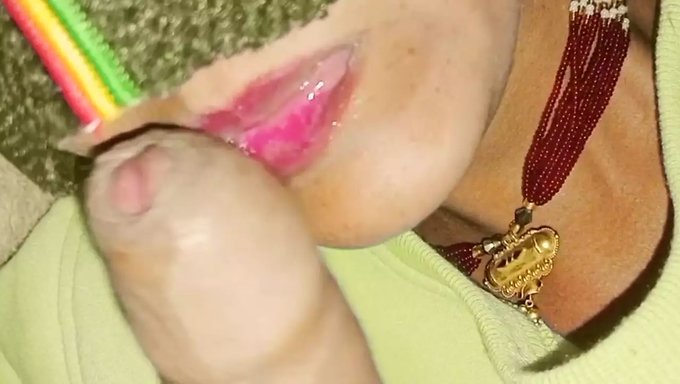 Bikini Giyen Bu Hint Bhabhi Ile Aldatma Fantazisi Gerçek Oluyor