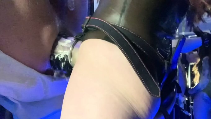 Ingiliz Mjt, Sapık Steph'In Fisting Ve Oyuncak Fetişine Boyun Eğiyor