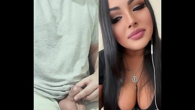 Marina Morris Ve Tanrıça Lilith, Bu Ateşli Derlemede Akılları Baştan Alan Orgazmlar Yaşatıyor.