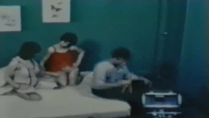 Kinky Bir Dokunuşla Klasik 80'Ler Pornosu: Juliet Anderson