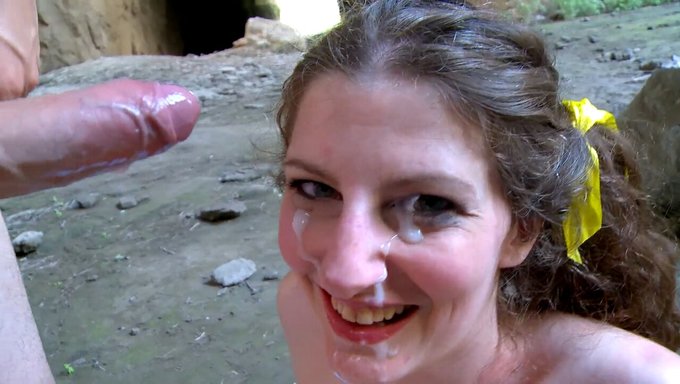 Sabrina Deep'In Devasa Yüzüne Boşalması, Oral Ve Yüzüne Boşalma Hayranları Için Mutlaka Görülmesi Gereken Bir Şey