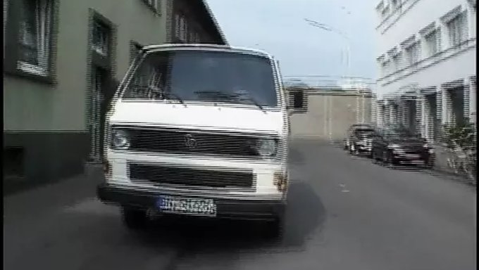 Esmer Fahişe Sandra, Oral Seks Ve Popo Yalama Ile Eğleniyor