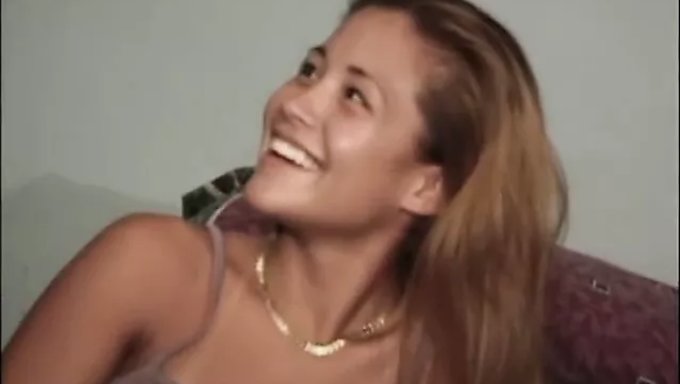 Asyalı Kız Lilly Lovely Için Cfnm Orgazmı