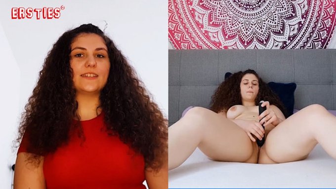 Esmer Bebek, Bir Seks Oyuncağıyla Vajinal Ve Anal Uyarımdan Zevk Alıyor