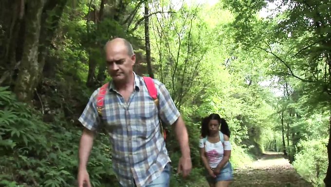 Azgın Üvey Babadan El Işi Ve Derin Boğaz