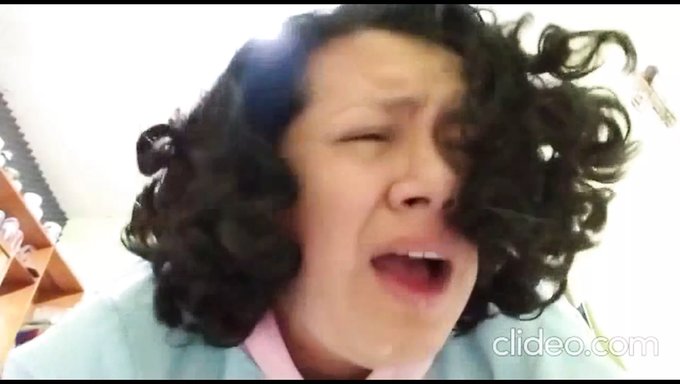 Ev Yapımı Orgazm: Sıkı Meksikalı Öğrencinin Götü